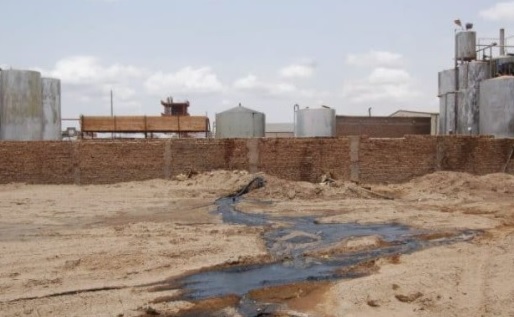 contoh pencemaran tanah akibat limbah pabrik